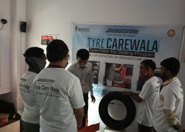 Bridgestone India Trains Over 1K Tyre Fitters 