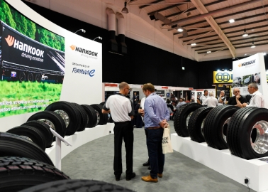 Hankook Tyre UK Unveils EV Bus Tyres, Showcases Full Commercial Range at Road Transport Expo