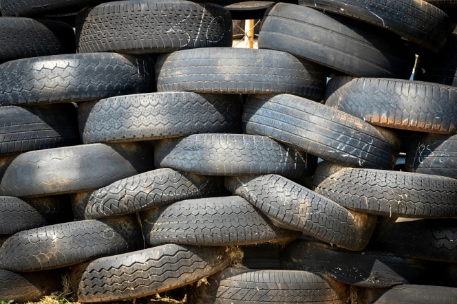 Evonik Developing New Process To Make More Recycled Rubber Useable For New Tyres