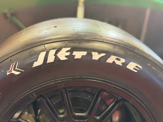 JK Tyre Q3 Profit at INR 570 Mln Amid Raw Material Pressure; Plans Price Hikes