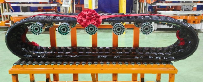 Sailun Vietnam Plant Launches Rubber Track Production 